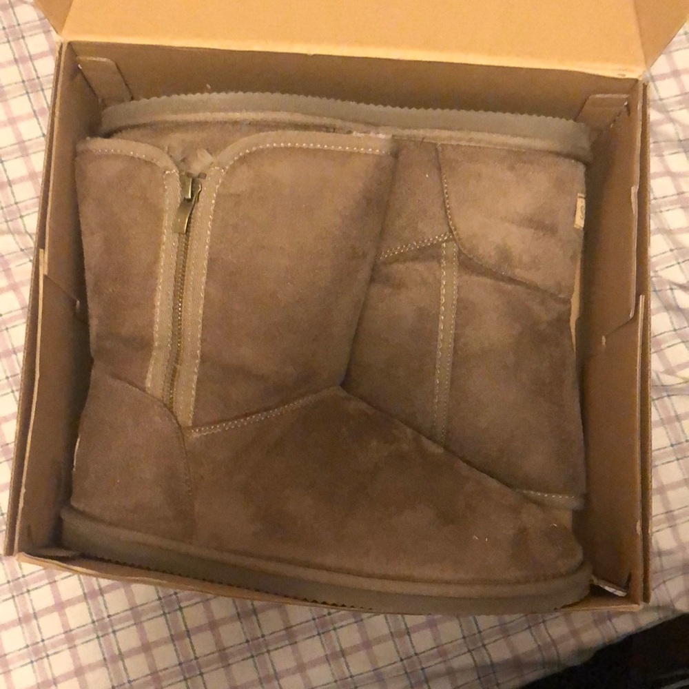 brand new brown winter boots